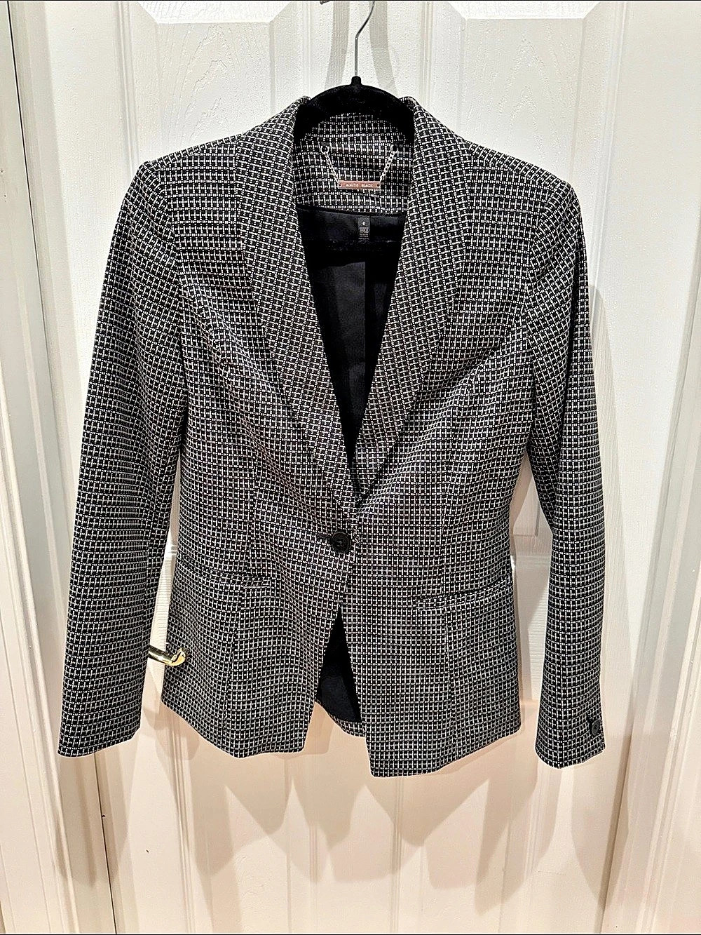 White House Black Market Women's Geometric Blazer Size 0 Like New